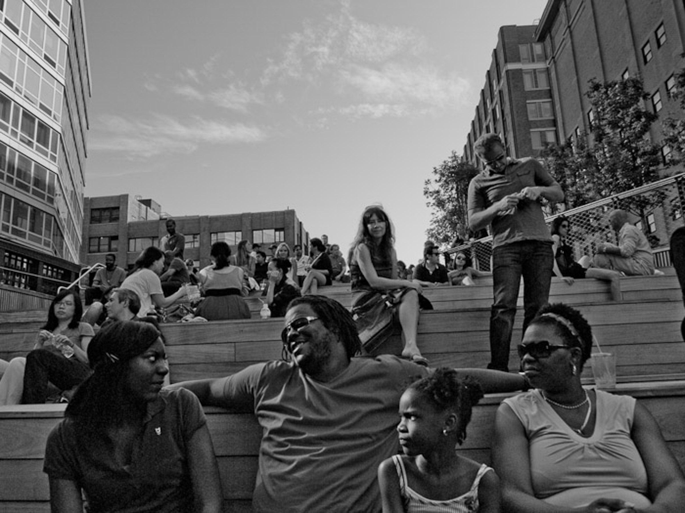 299214 3997815 new york city interactions highline